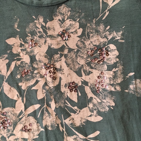Merona Gray and Pink Floral Tee with Sequins - Picture 3 of 5